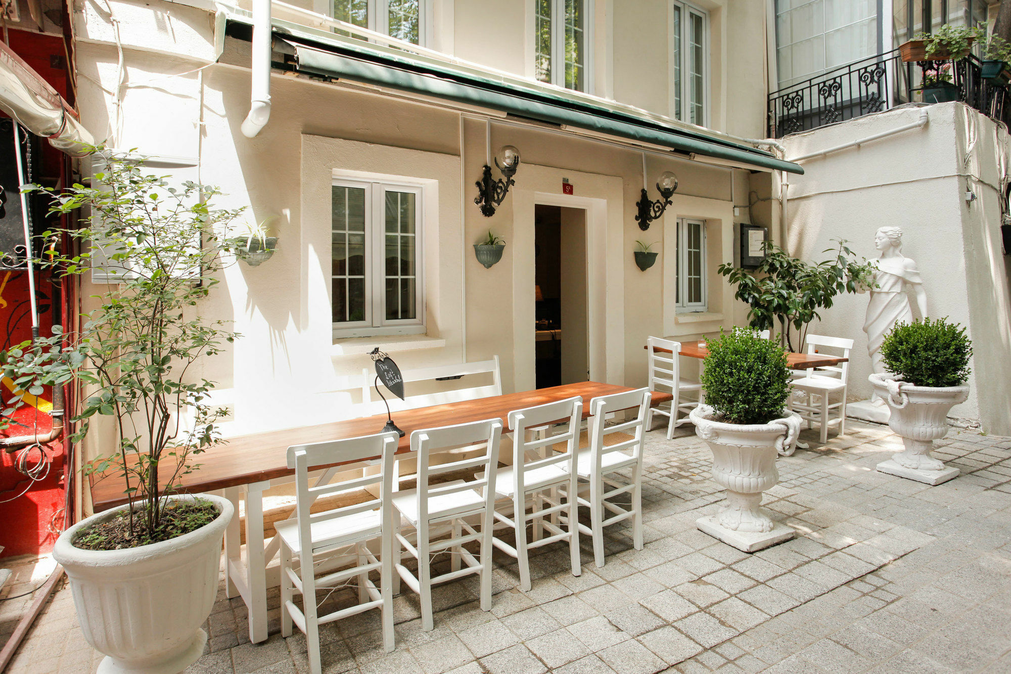 The Loft Istanbul Hotell Exteriör bild